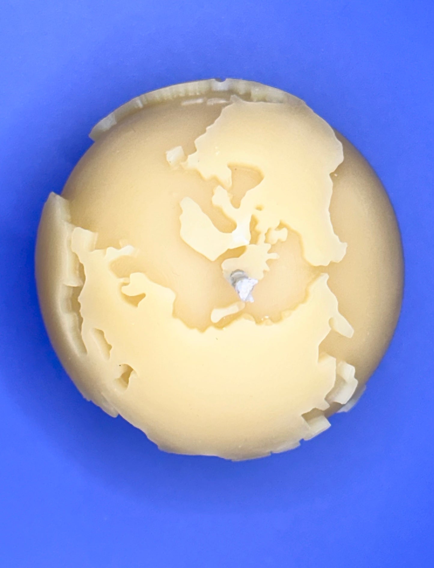 Globe Pure Beeswax Pillar