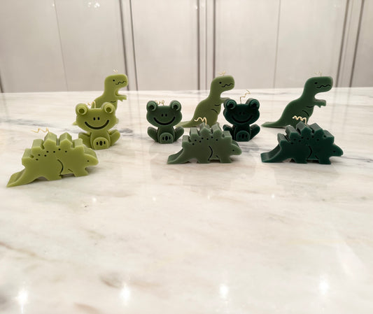 Pure Beeswax Dinos and Frogs